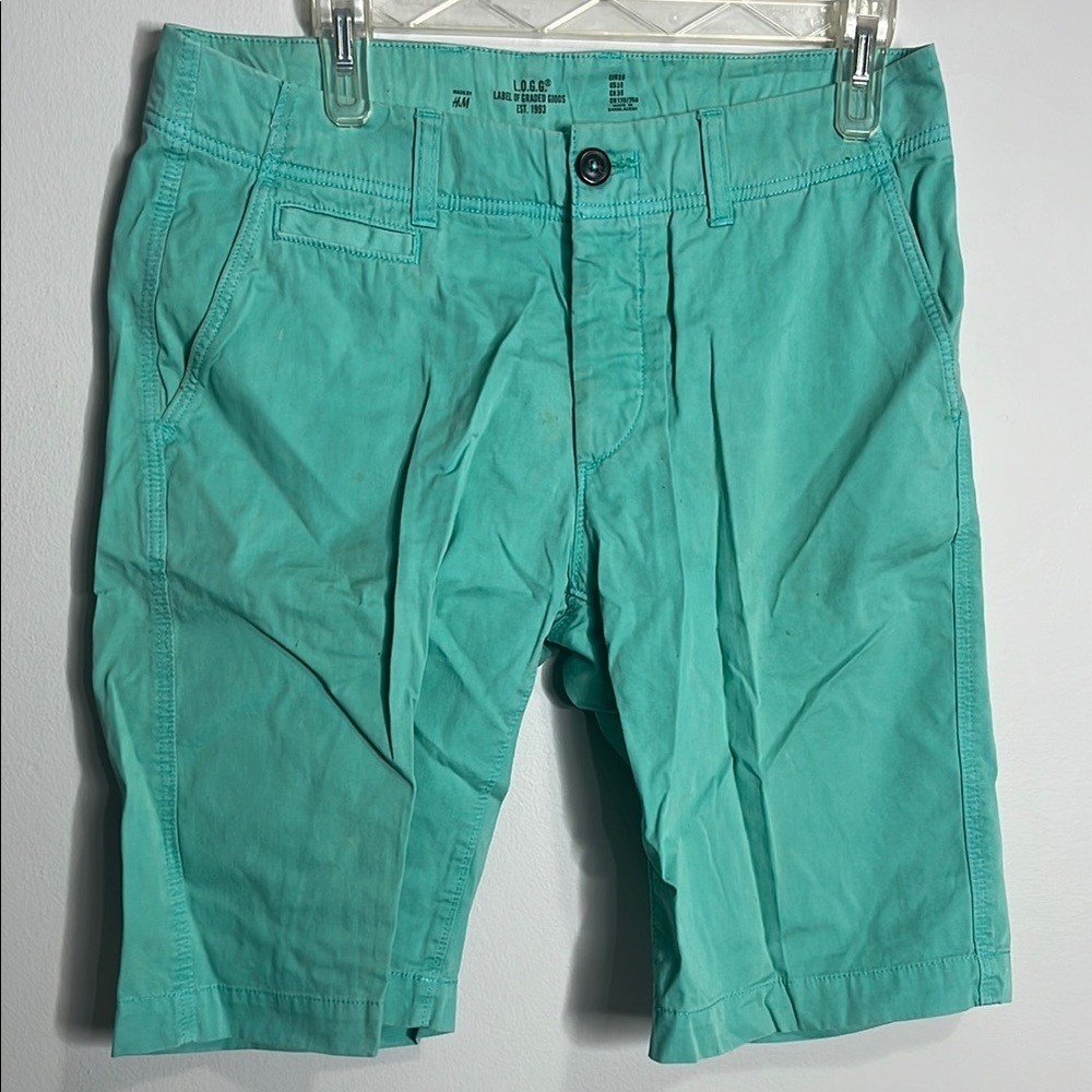 H&M Green Flat Front Shorts Tailored Fit
